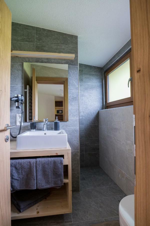 Innertrein Cadipietra Extérieur photo